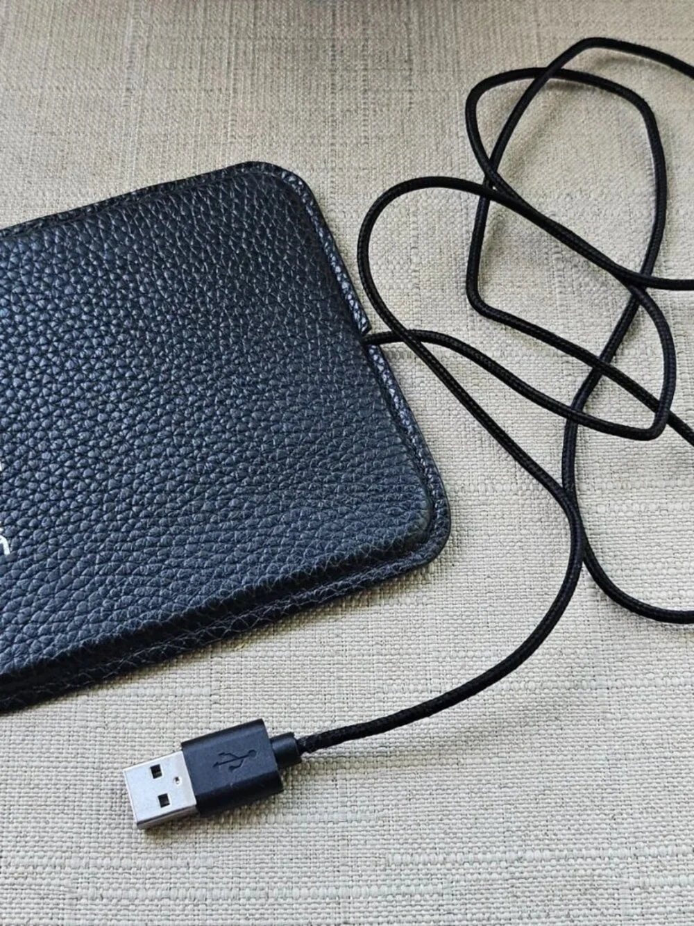 Salvatore Ferragamo Wireless USB Charging Pad Black Leather Pad Made in Italy